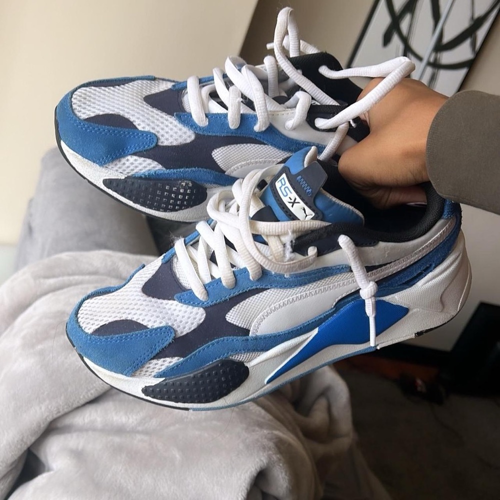 PUMA RS-X3 'Palace Blue'
GREAT CONDITION 
SIZE 7